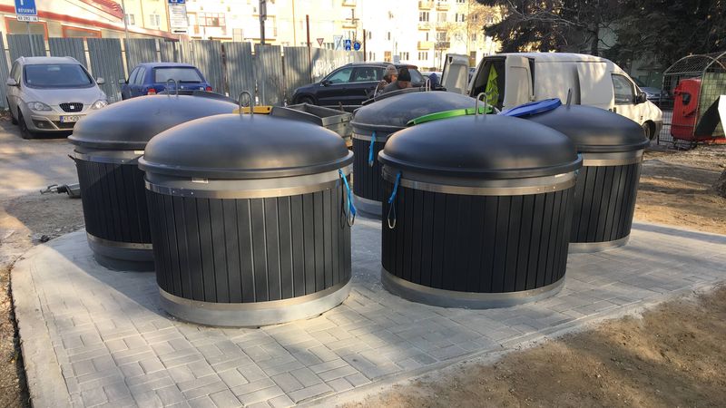 Polopodzemné kontajnery – fotka 9